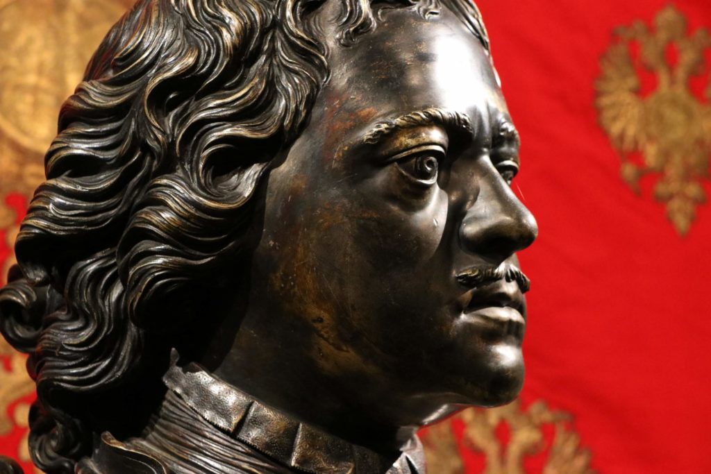 [Mode Révision] 04. Pierre le Grand, un tsar en France Scribe Accroupi